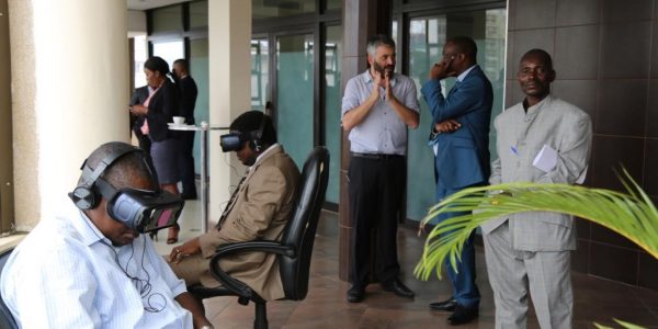 TechCamp Kinshasa experiment with virtual reality devices.